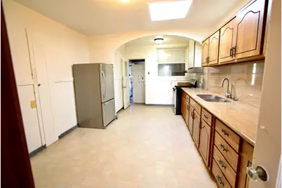 255 Munich St, San Francisco, CA 94112 - Photo 15