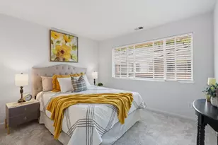 553 Mill River Ln, San Jose, CA 95134 - Photo 25