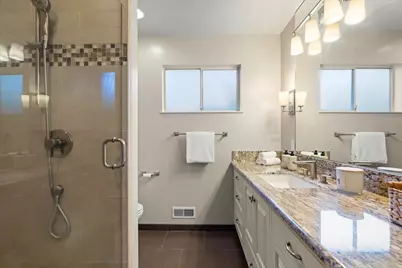 2370 Markham Ave, San Jose, CA 95125 - Photo 29