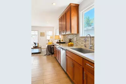 1133 S 9th St, San Jose, CA 95112 - Photo 9