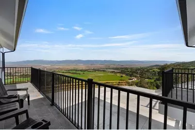 228 Pine Canyon Rd, Salinas, CA 93908 - Photo 15