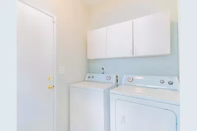 656 Grape Ct, Los Banos, CA 93635 - Photo 41