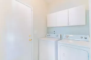 656 Grape Ct, Los Banos, CA 93635 - Photo 41