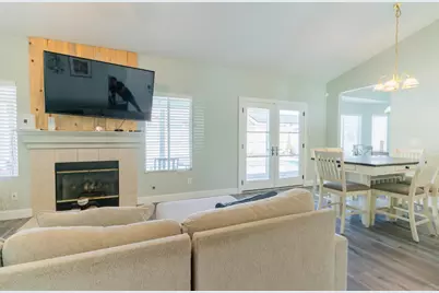 656 Grape Ct, Los Banos, CA 93635 - Photo 7
