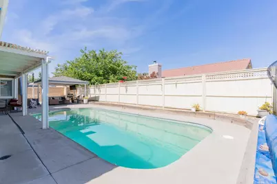 656 Grape Ct, Los Banos, CA 93635 - Photo 43