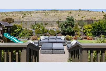 146 Elderberry, Brisbane, CA 94005 - Photo 31
