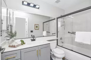 1073 Stillspring Dr, Vacaville, CA 95687 - Photo 21