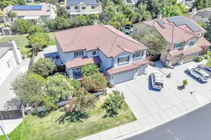 1073 Stillspring Dr, Vacaville, CA 95687 - Photo 3