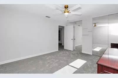1073 Stillspring Dr, Vacaville, CA 95687 - Photo 33