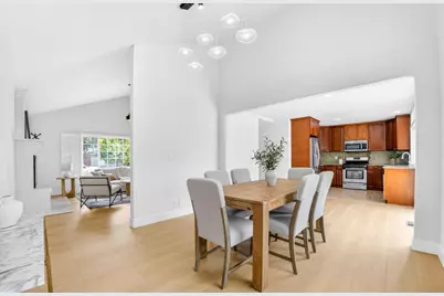 1425 Blackstone Ave, San Jose, CA 95118 - Photo 7
