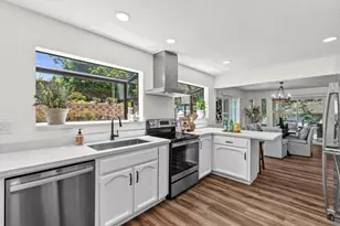 17115 Holiday Dr, Morgan Hill, CA 95037 - Photo 17