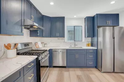 1630 Oakdale Ave, San Francisco, CA 94124 - Photo 17