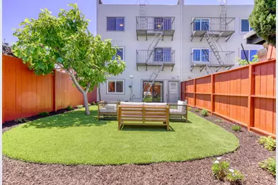 1630 Oakdale Ave, San Francisco, CA 94124 - Photo 41