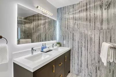 1630 Oakdale Ave, San Francisco, CA 94124 - Photo 23