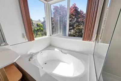 17 Miranda Ct, Alameda, CA 94502 - Photo 57