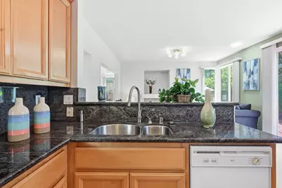 17 Miranda Ct, Alameda, CA 94502 - Photo 41