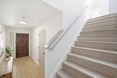 16 Moneta Ct, San Francisco, CA 94112 - Photo 11
