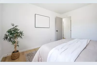 16 Moneta Ct, San Francisco, CA 94112 - Photo 9