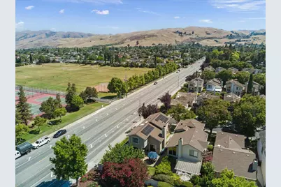 1895 Wembley Ct, San Jose, CA 95132 - Photo 45
