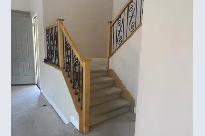 15801 Crescent Park Cir, Lathrop, CA 95330 - Photo 3