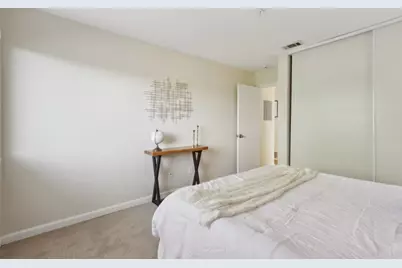 145 Albacore Ln, Foster City, CA 94404 - Photo 17