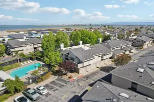 145 Albacore Ln, Foster City, CA 94404 - Photo 23