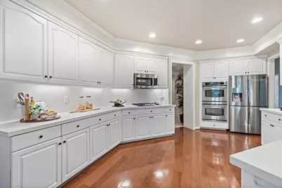 9817 Beckenham Dr, Granite Bay, CA 95746 - Photo 17