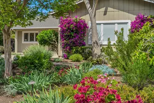 18967 Palo Oaks Ct, Saratoga, CA 95070 - Photo 43