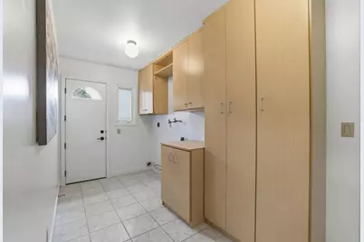 18967 Palo Oaks Ct, Saratoga, CA 95070 - Photo 31