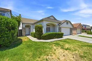1971 Crutchfield Ln, Manteca, CA 95336 - Photo 3