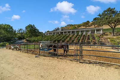 14411 Shannon Rd, Los Gatos, CA 95032 - Photo 9