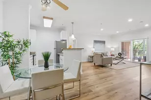 801 S Winchester Blvd 1204, San Jose, CA 95128 - Photo 3