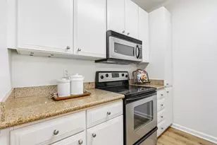 801 S Winchester Blvd 1204, San Jose, CA 95128 - Photo 7