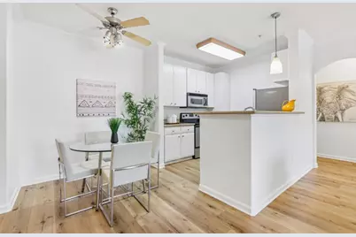 801 S Winchester Blvd 1204, San Jose, CA 95128 - Photo 5