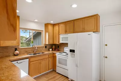 691 Fernwood Ave, Monterey, CA 93940 - Photo 13