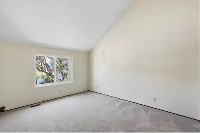 10 Hillview Ct, San Francisco, CA 94124 - Photo 21