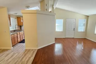 165 Blossom Hill Rd 14, San Jose, CA 95123 - Photo 9