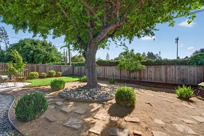 944 White Dr, Santa Clara, CA 95051 - Photo 35