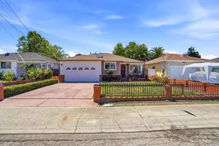 439 Wisteria Dr, East Palo Alto, CA 94303 - Photo 1