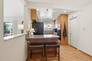 439 Wisteria Dr, East Palo Alto, CA 94303 - Photo 17