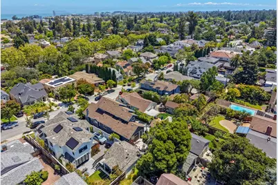 1361 Vancouver Ave, Burlingame, CA 94010 - Photo 53