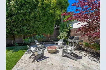 1361 Vancouver Ave, Burlingame, CA 94010 - Photo 41