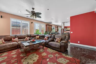 34237 Torrey Pine Ln, Union City, CA 94587 - Photo 3