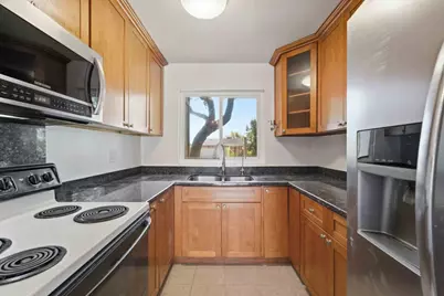 3341 Innerwick Ln, San Jose, CA 95121 - Photo 9