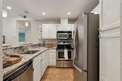 1741 Parkview Green Cir, San Jose, CA 95131 - Photo 9