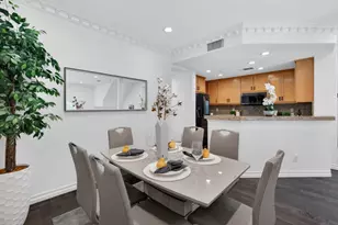 807 Georgetown Pl, San Jose, CA 95126 - Photo 11