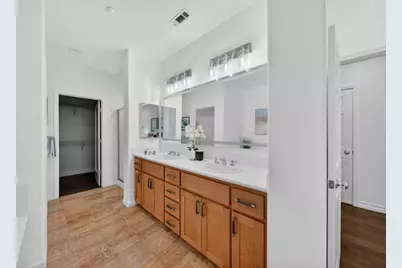 807 Georgetown Pl, San Jose, CA 95126 - Photo 17