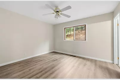 12910 Jackson Mill Dr, Groveland, CA 95321 - Photo 13