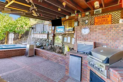 241 42nd Ave, San Mateo, CA 94403 - Photo 45