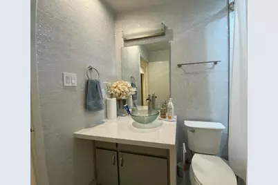 1215 Permata Ct, San Jose, CA 95116 - Photo 7